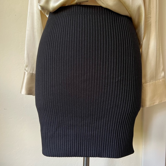Trouve Black Ribbed Knit Pencil Skirt Nordstrom - Picture 3 of 9